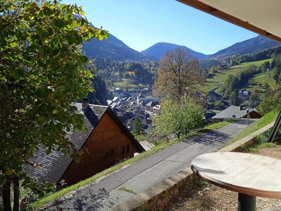 Le Charmant Somme - Vue Et Terrasse Privative Saint-Pierre-d'Entremont  Zewnętrze zdjęcie